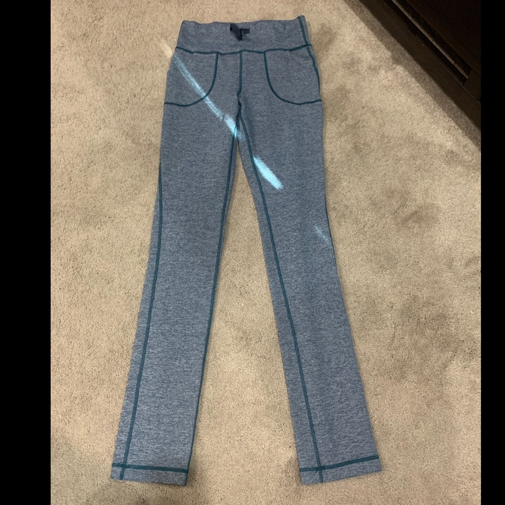Lululemon workout leggings